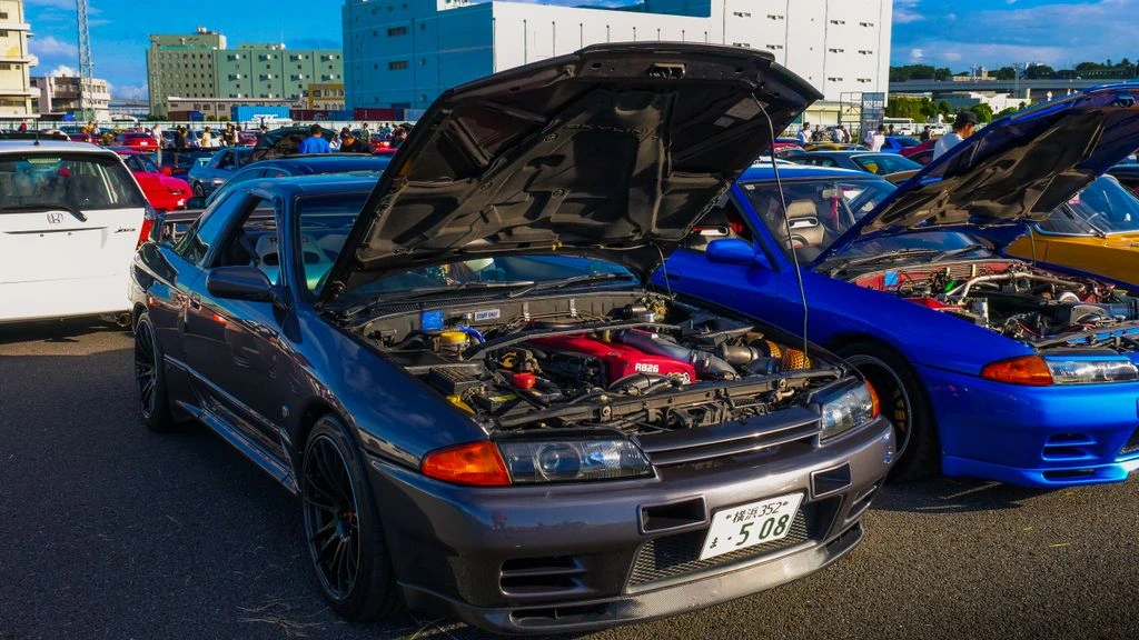 A 1994 Mazda RX-7 FD with a Garrett GT3076 turbo upgrade in the shop.